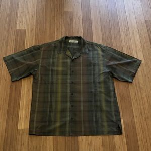 Tommy Bahama Botton Down Shirt